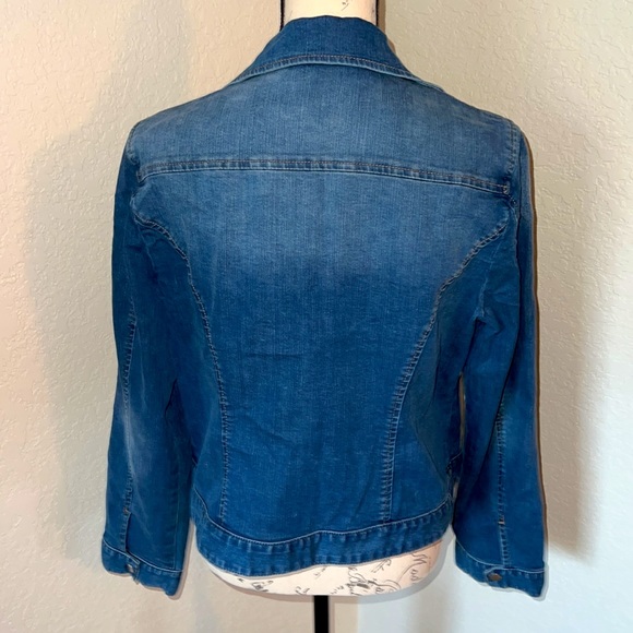 CHICO’S PLATINUM DENIM JACKET - Picture 2 of 4